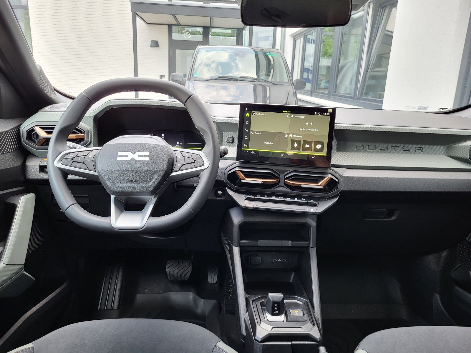 Dacia Duster NEW Hybrid 140 4x2 Extreme - Samsaru's Car Outlet