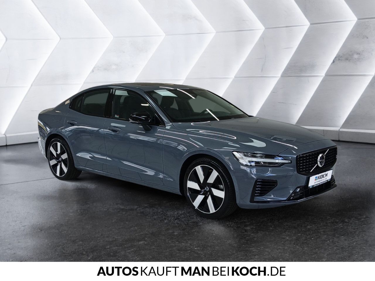Volvo S60 T8 Plug-In AWD Ultimate Dark HIGH- END