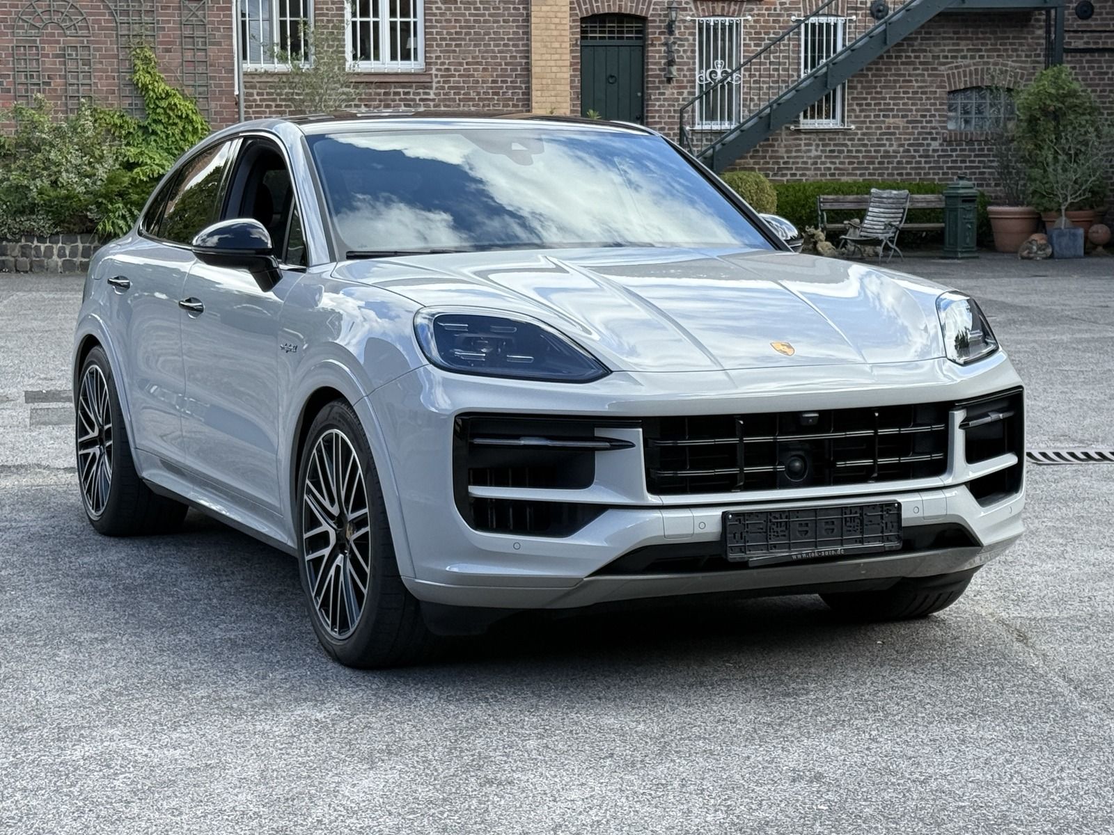 Porsche Cayenne  E-Hybrid Coupe SPORTDESIGN-ABGAS*22 TUR