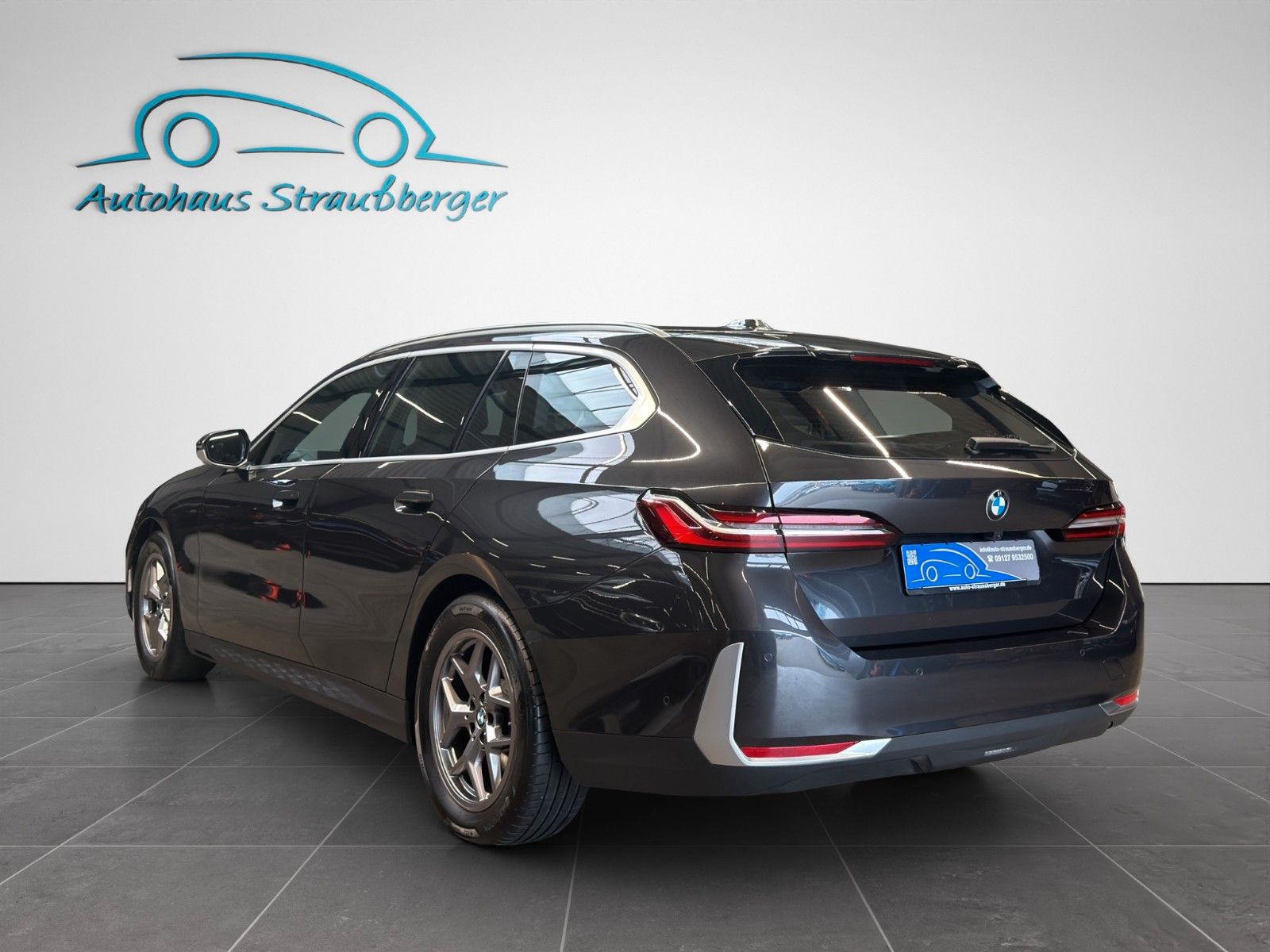 BMW 520xd Touring ACC STHZ 360° H/K HUD 4-ZK LED QI