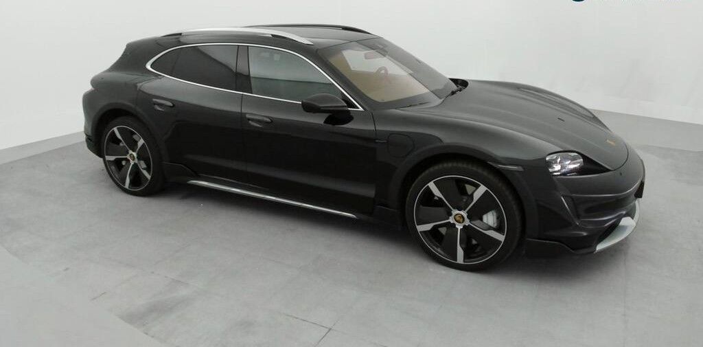 Porsche Taycan Cross Turismo Turbo PANO/BOSE/HUD/21"/ACC