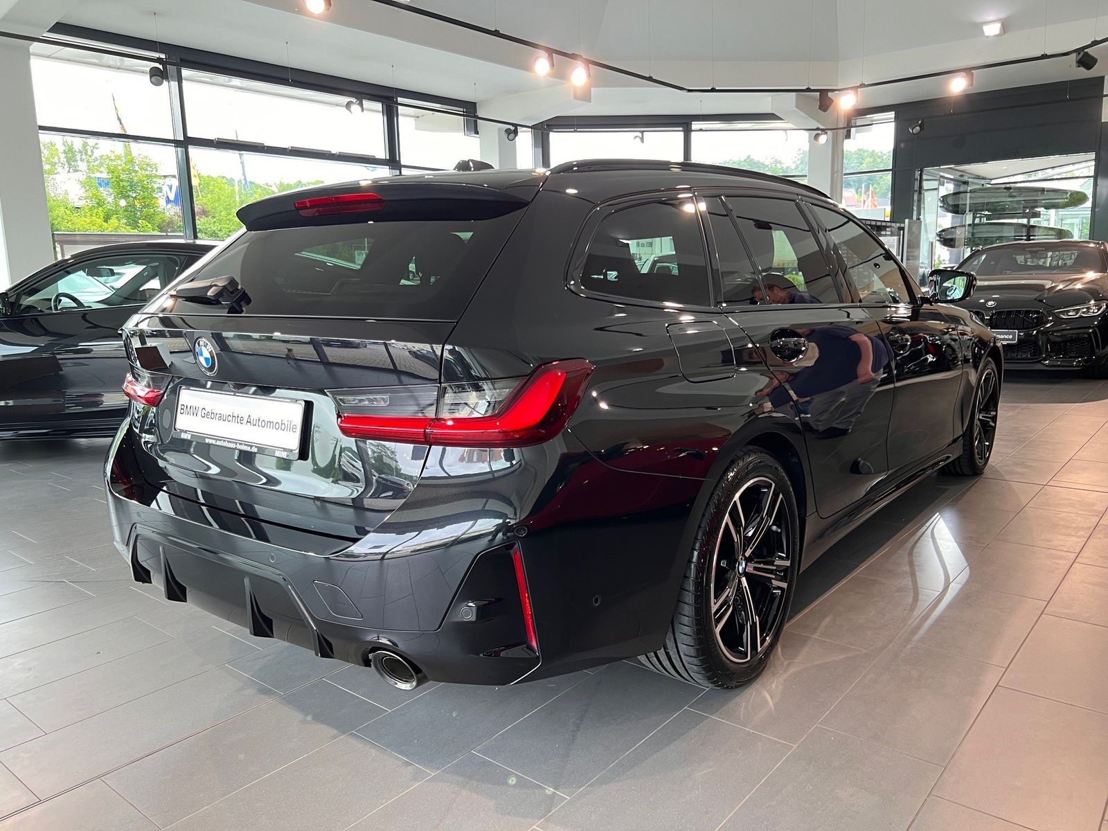 BMW 320d xDrive M Sport - Samsaru's Car Outlet