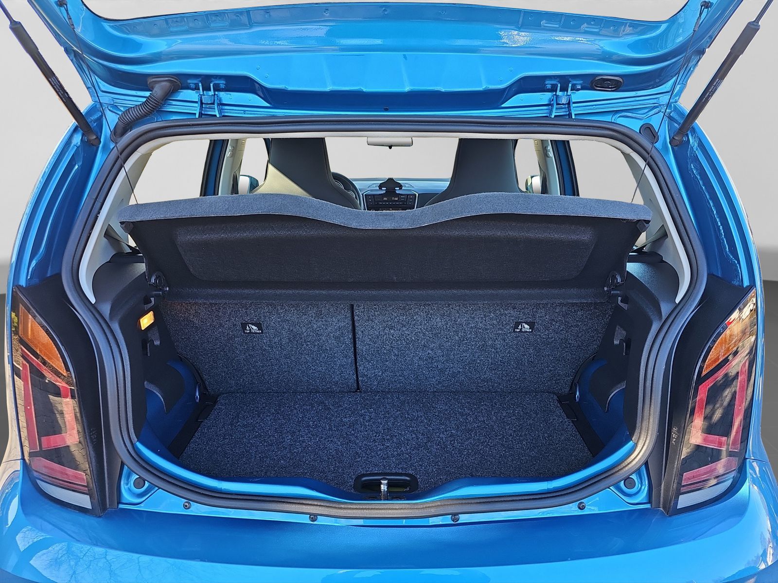 Volkswagen up! e-Up! - Samsaru's Car Outlet