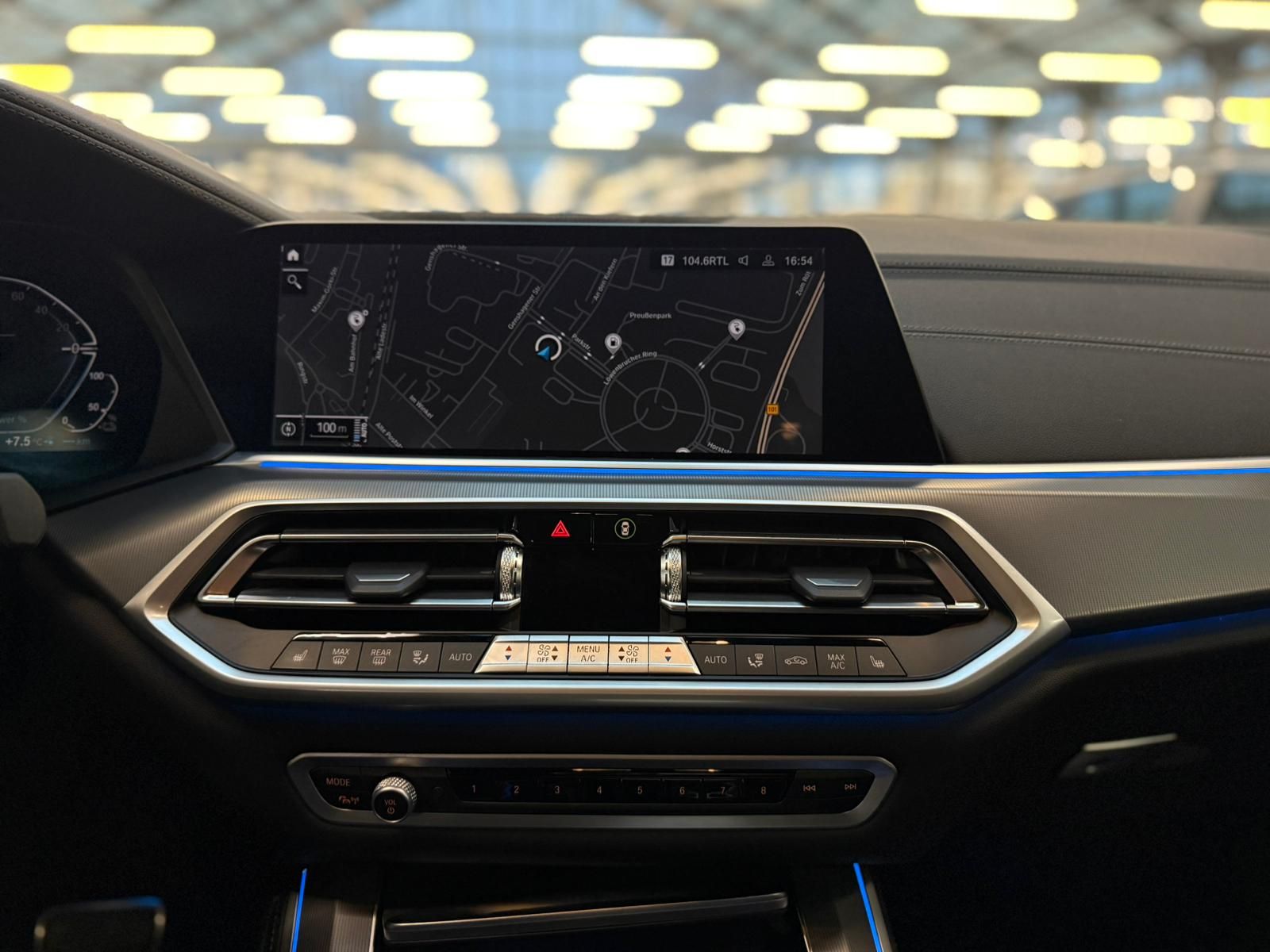 BMW X5 xDrive45e M Sport  AHK|Navi|LED