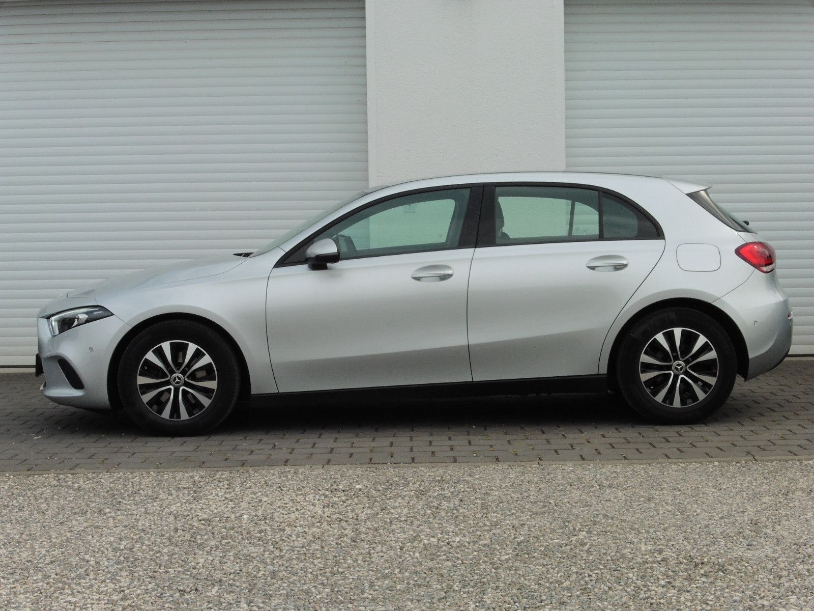 Mercedes-Benz A 180 d DCT - Samsaru's Car Outlet