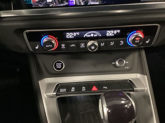 Audi Q3 S line 35 TDI quattro S tronic - Samsaru's Car Outlet