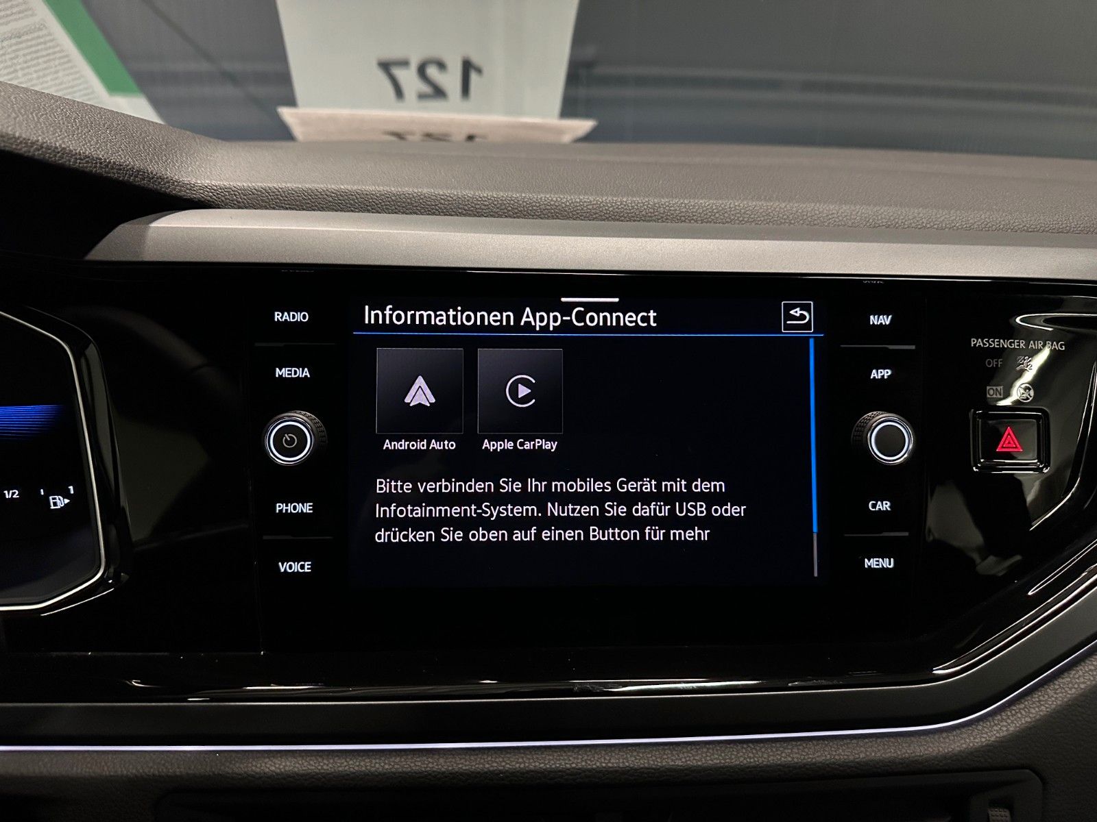 Volkswagen Polo VI R-Line *NAVI*IQ.Drive*KAMERA*CarPlay*ACC