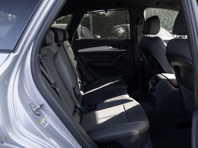 Audi Q5 40 TFSI quattro S line - Samsaru's Car Outlet