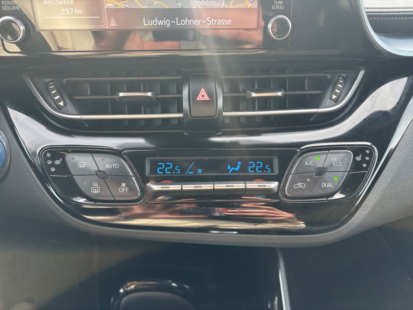 Toyota C-HR 2.0 Hybrid Team Deutschland *LED*ACC*CarPla