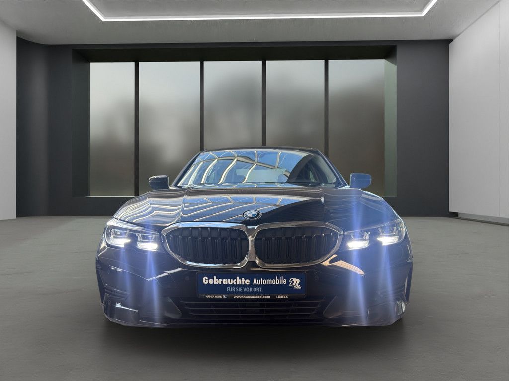 BMW 330e Lim. Advantage - Samsaru's Car Outlet