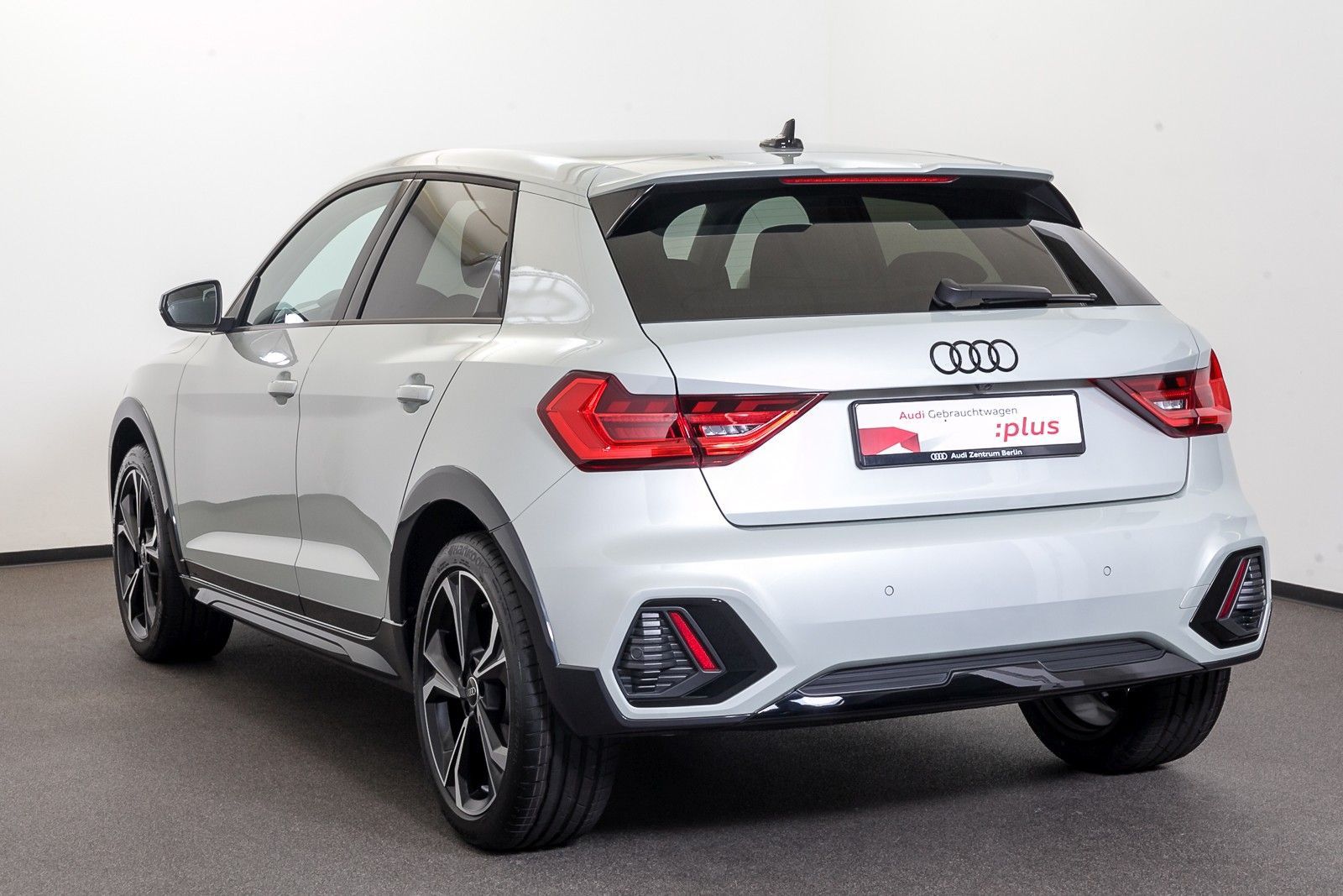 Audi A1 allstreet 35 TFSI S tr. - Samsaru's Car Outlet