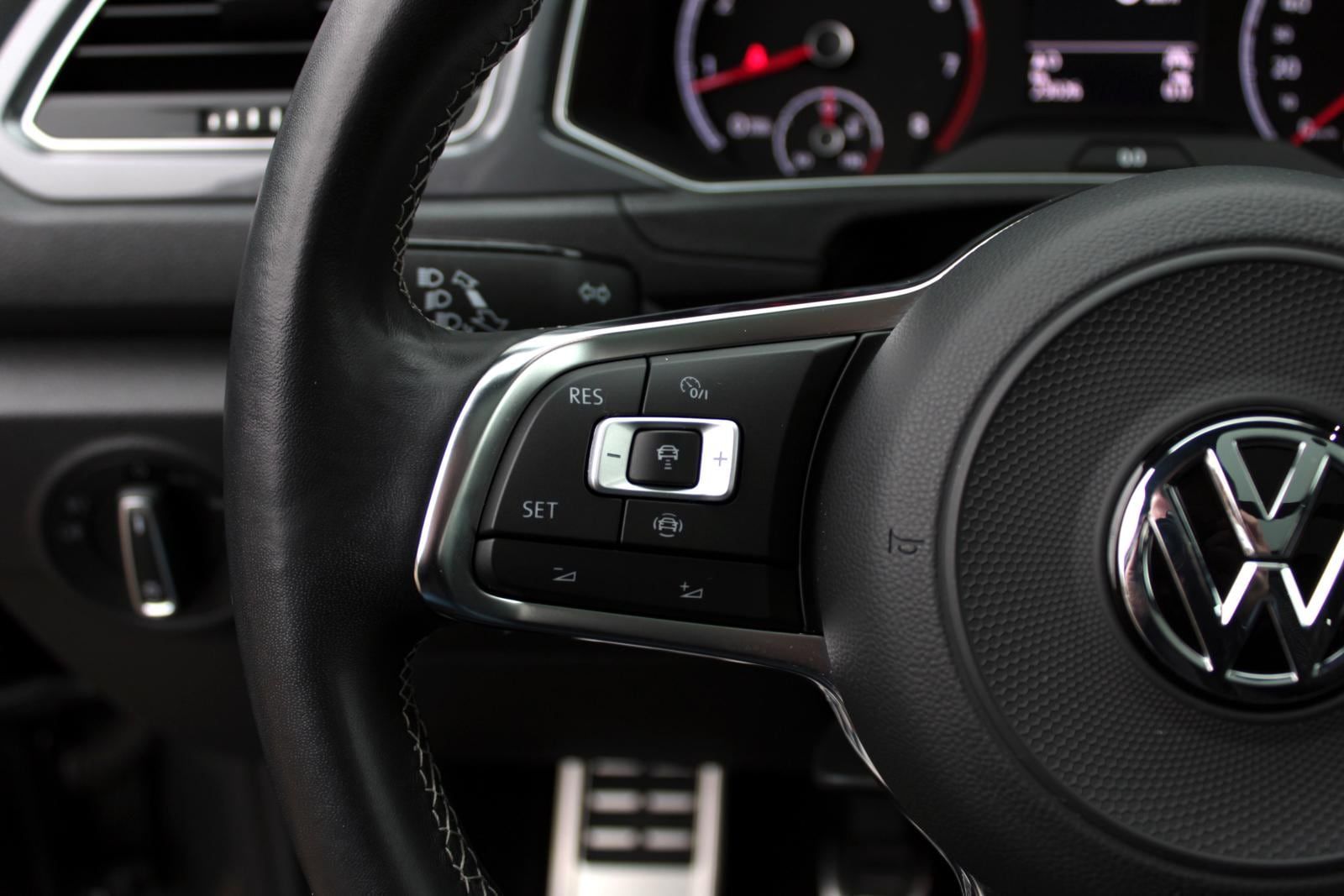 Volkswagen T-ROC 1.5TSI R-Line - Samsaru's Car Outlet