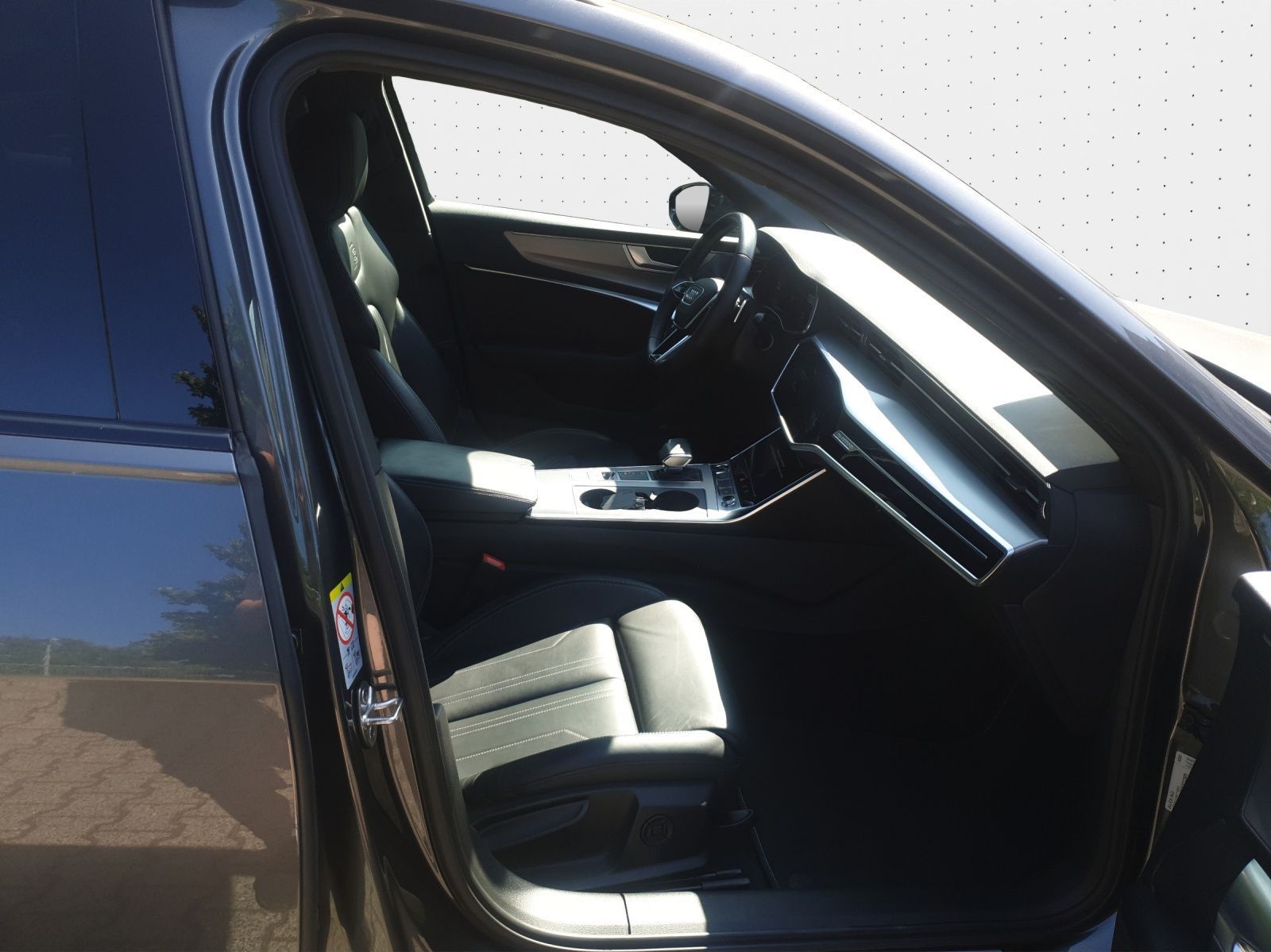 Audi A6 Avant 55 TFSI e quattro Sport - Samsaru's Car Outlet