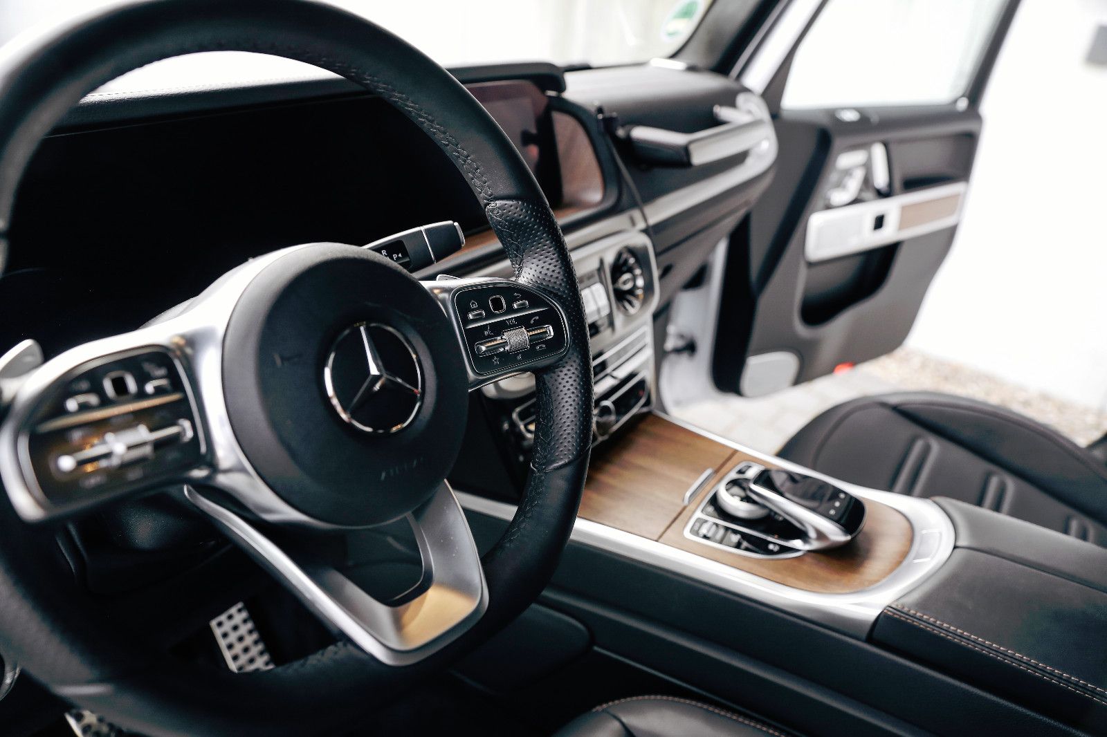 Mercedes-Benz G 400 d Lennson - Samsaru's Car Outlet