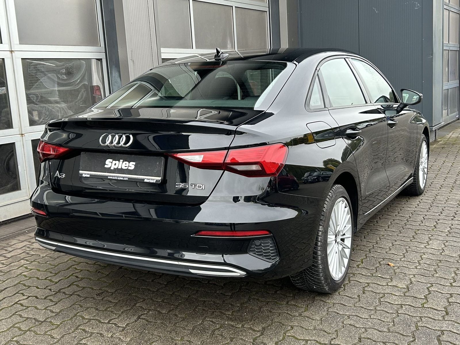 Audi A3 Limousine 2.0 TDI / AHK / Virt. Cock