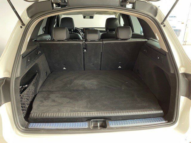Mercedes-Benz GLC 300 e 4M Exclusive - Samsaru's Car Outlet
