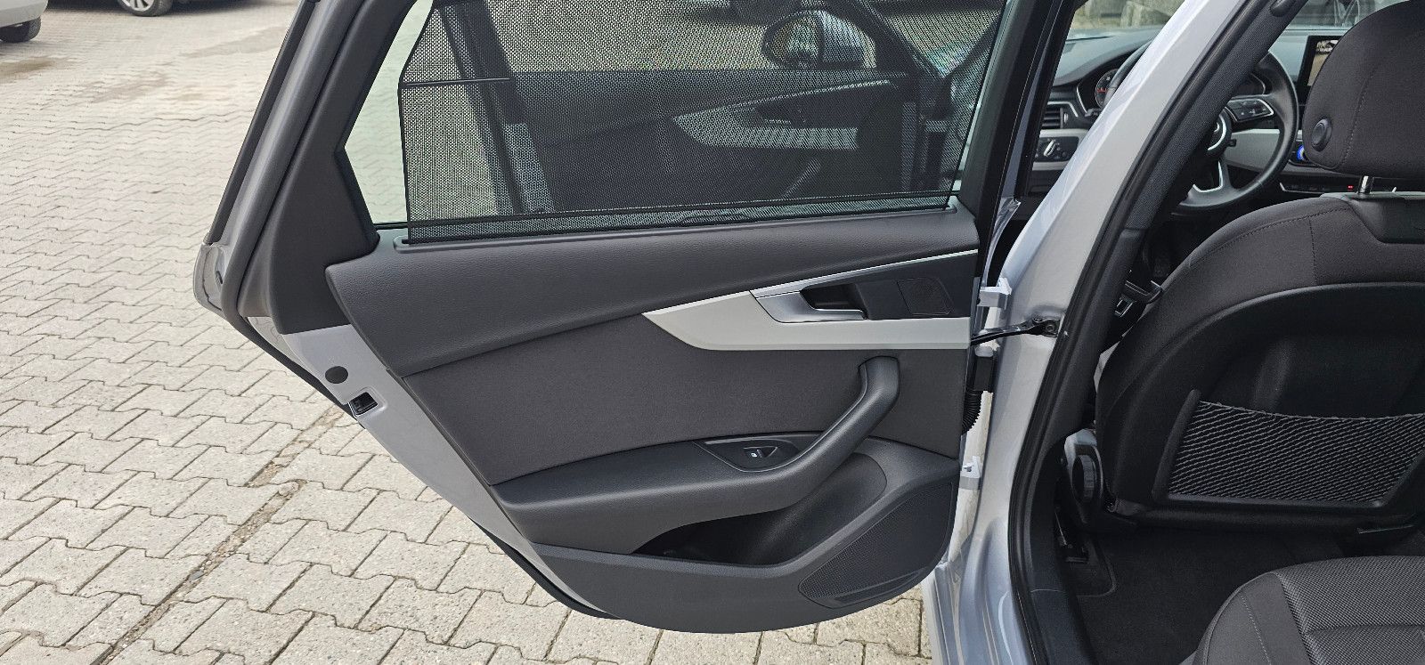 Audi A4*Lim.*40TDI*Quattro*Virtual*LED*Kamera*Carplay