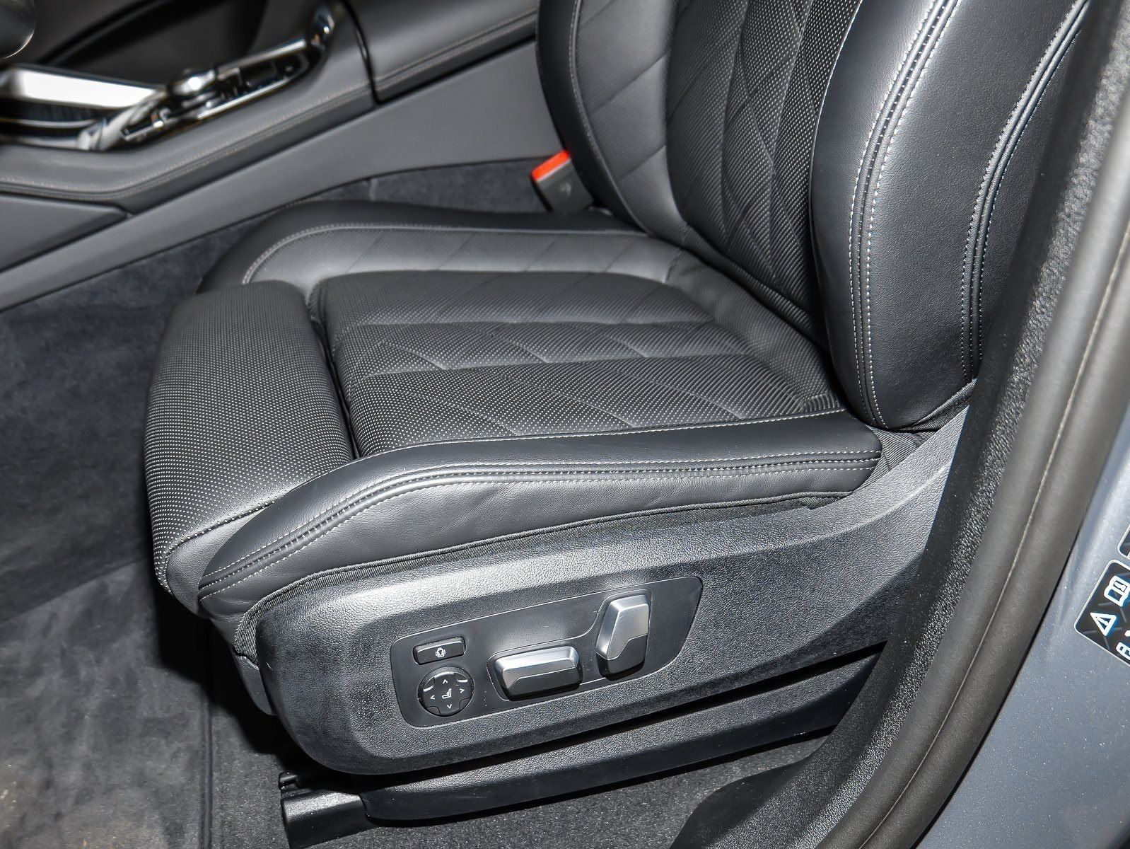 BMW X6 xDrive40d M Sport HUD PANO ACC AHK 360°KAM