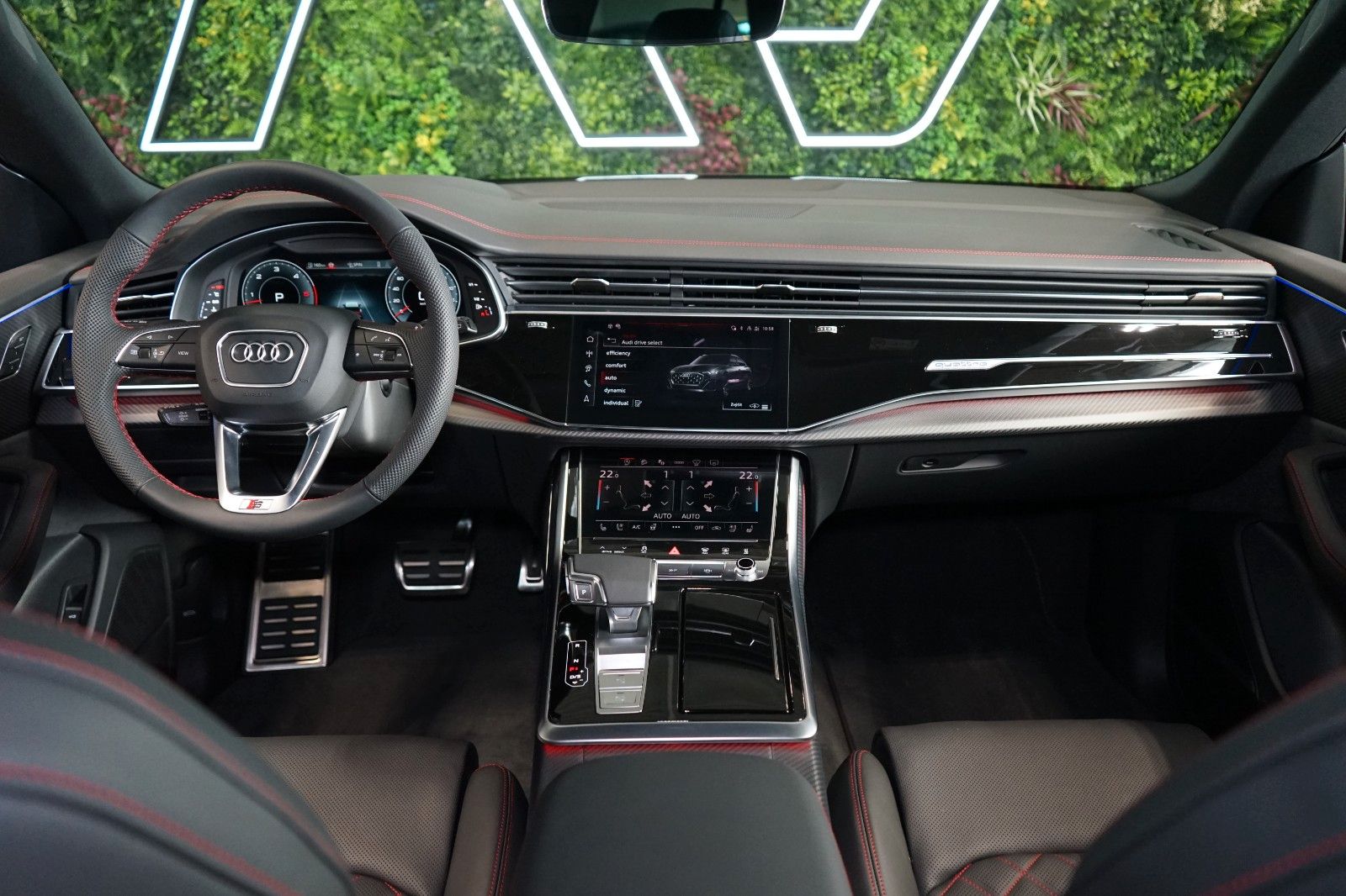 Audi Q8 50 TDI S-LINE - Samsaru's Car Outlet