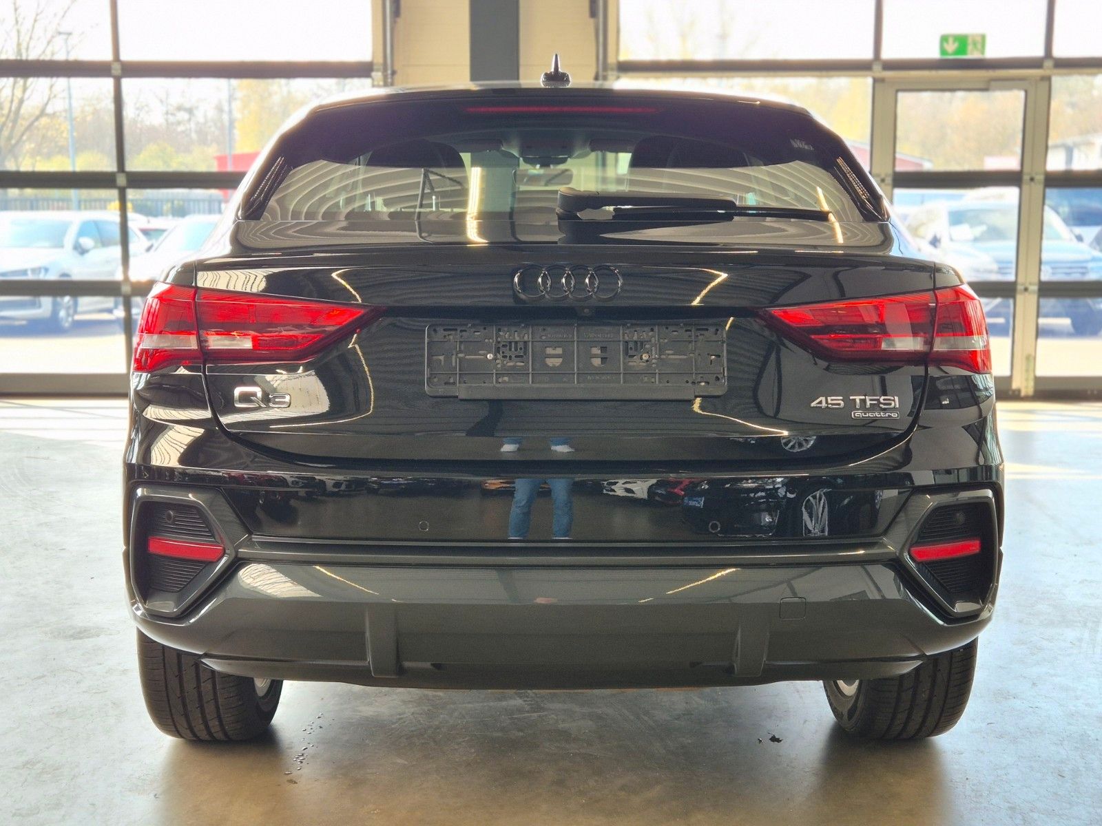Audi Q3 SPORTBACK 45 TFSI quattro - Samsaru's Car Outlet