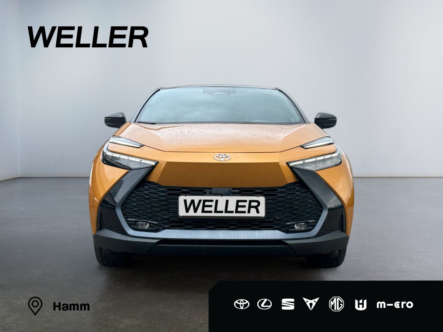 Toyota C-HR 2.0 Hybrid Lounge - Samsaru's Car Outlet
