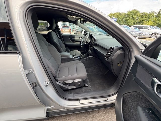 Volvo XC40 Plus Recharge Pure Electric AWD Twin StandH