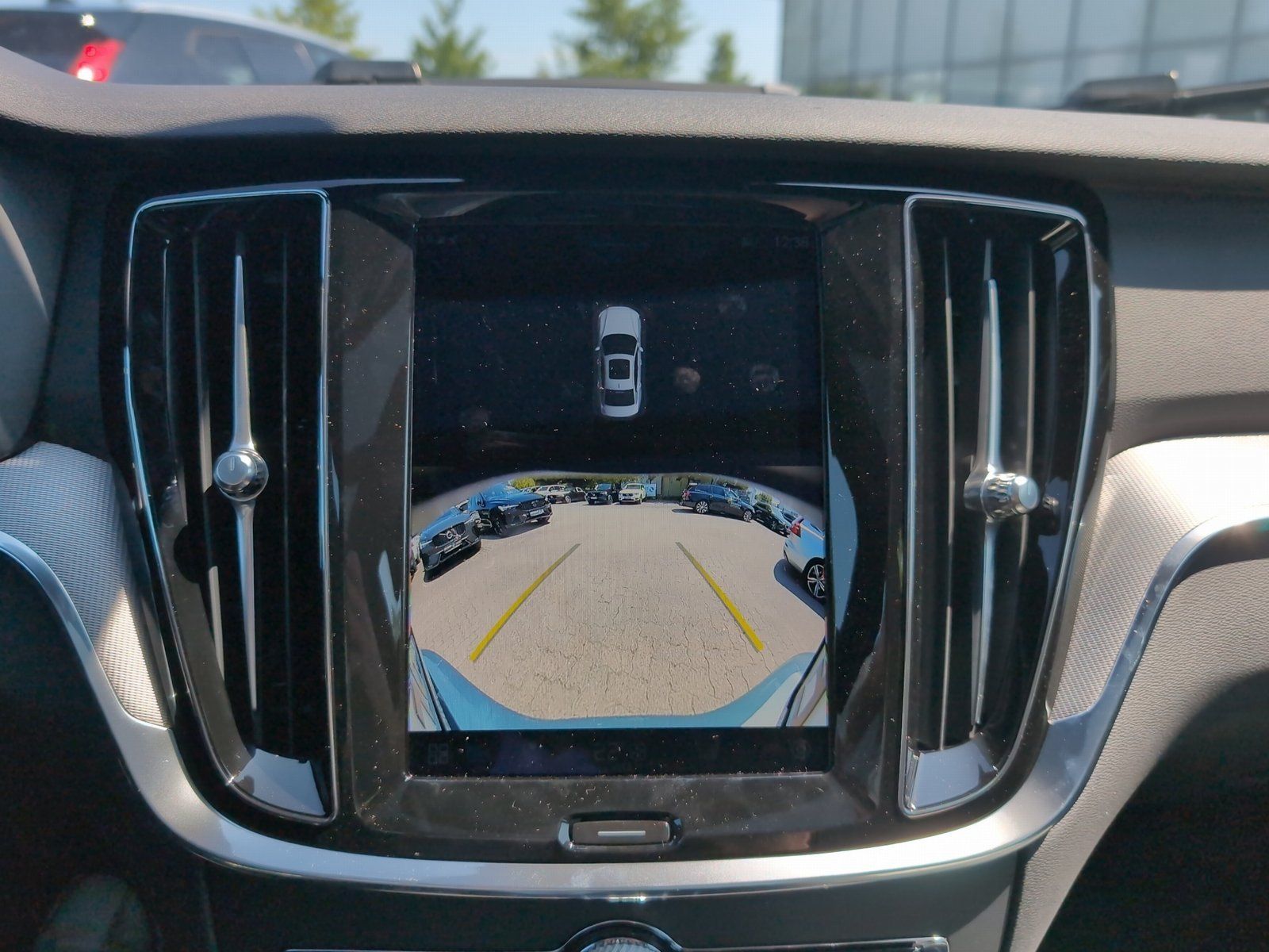 Volvo S60+Recharge+T8+AWD+Plug-in-Hybr.+E-Sitze+Standh