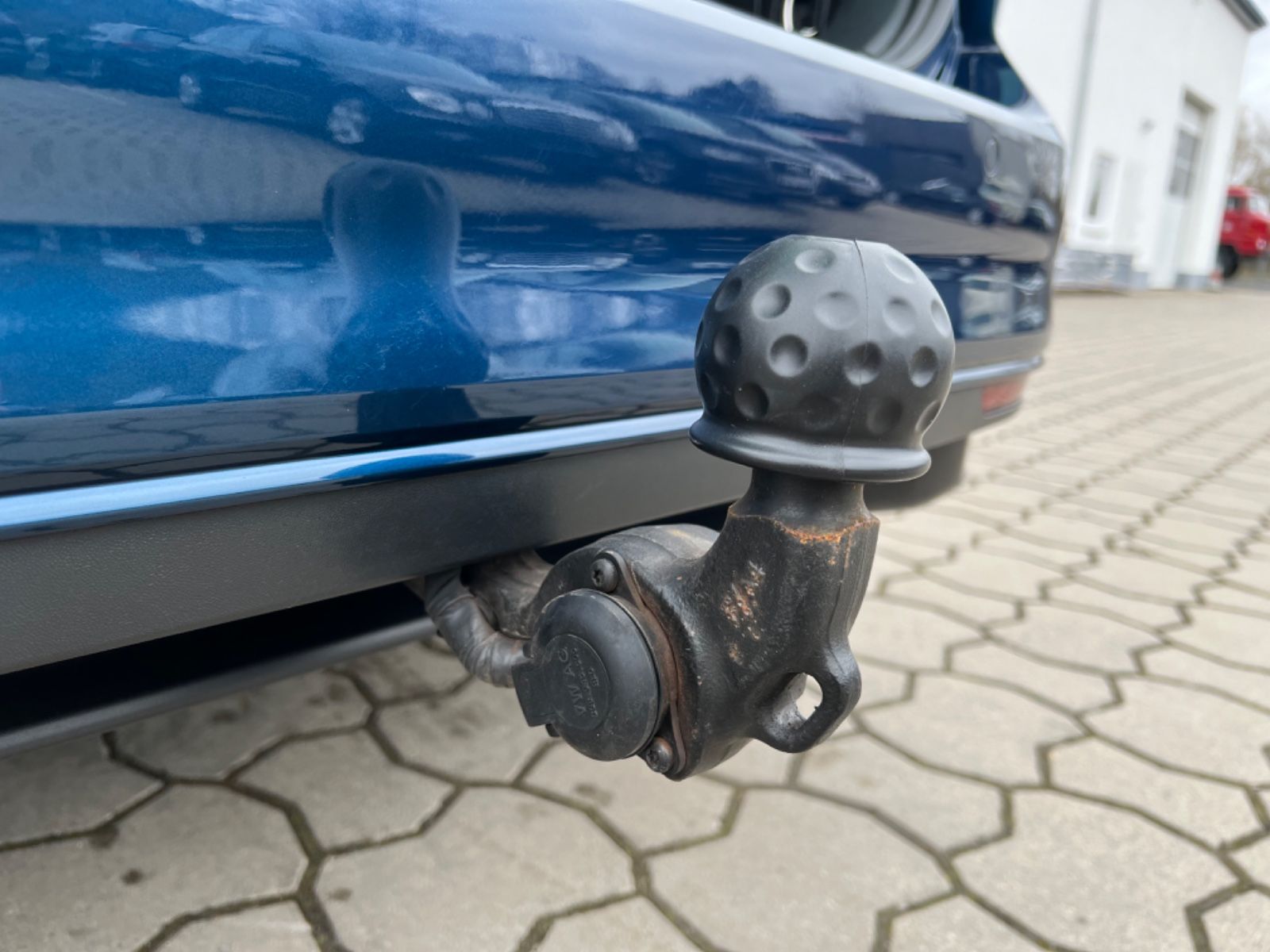 Volkswagen Passat 2.0 TDI - Samsaru's Car Outlet