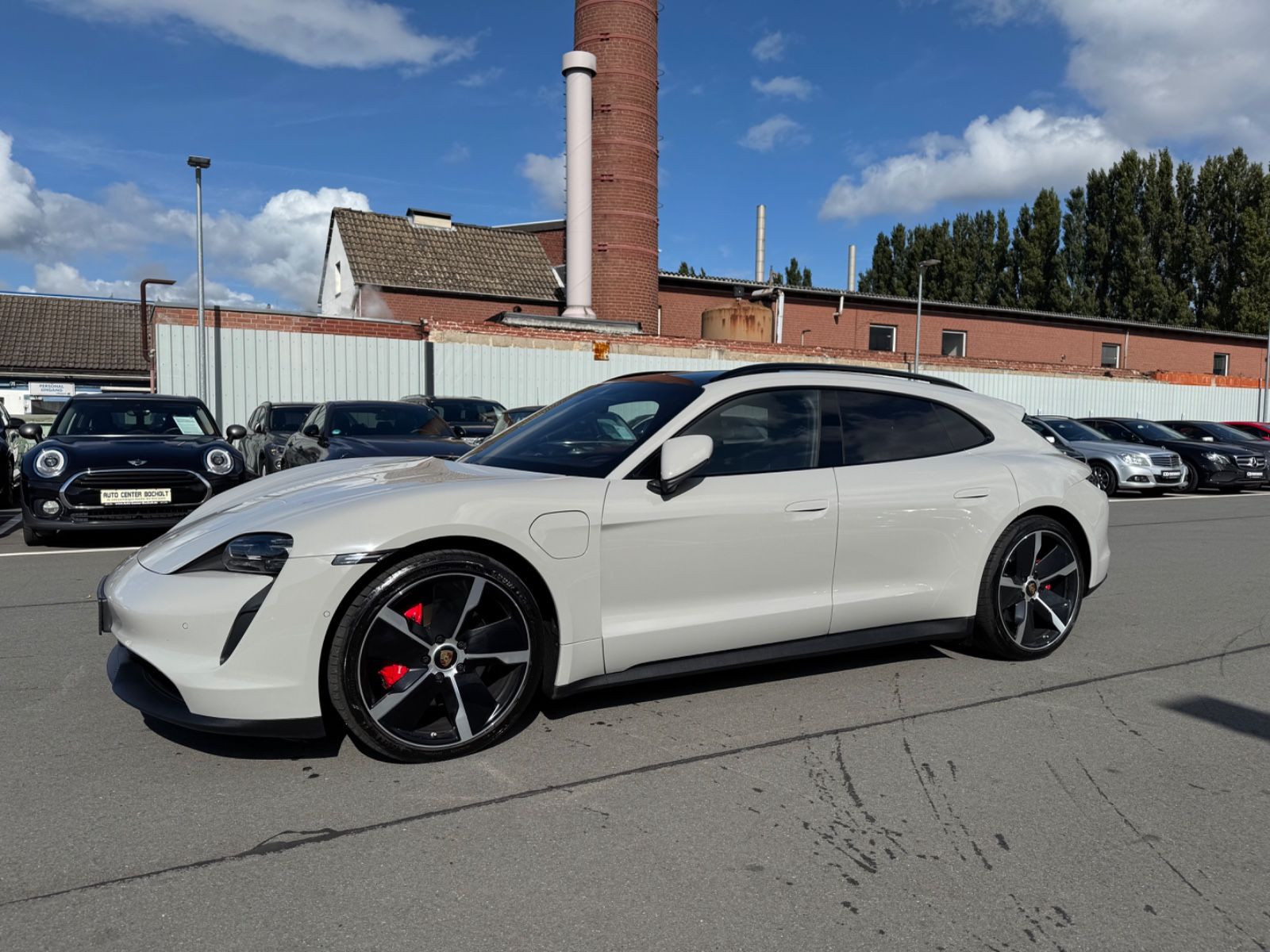 Porsche Taycan Sport Turismo 4 S *BOSE*PANO*NETTO*360K