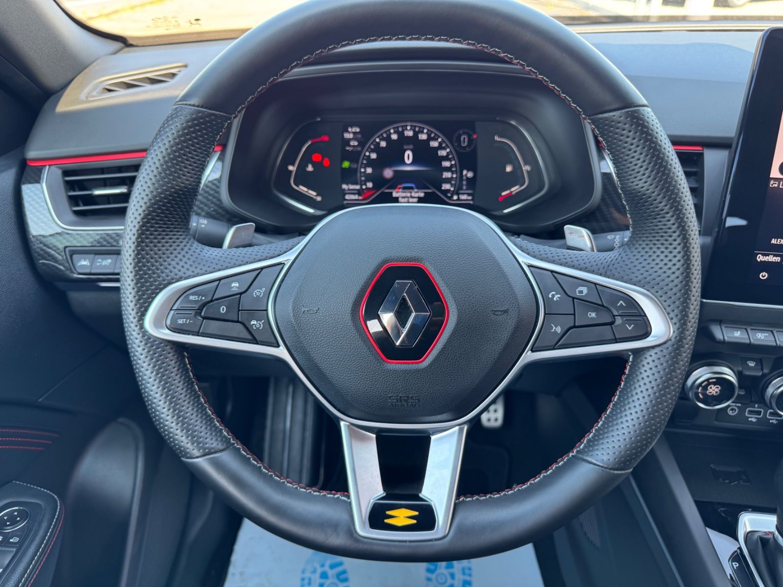 Renault Arkana R.S. Line - Samsaru's Car Outlet