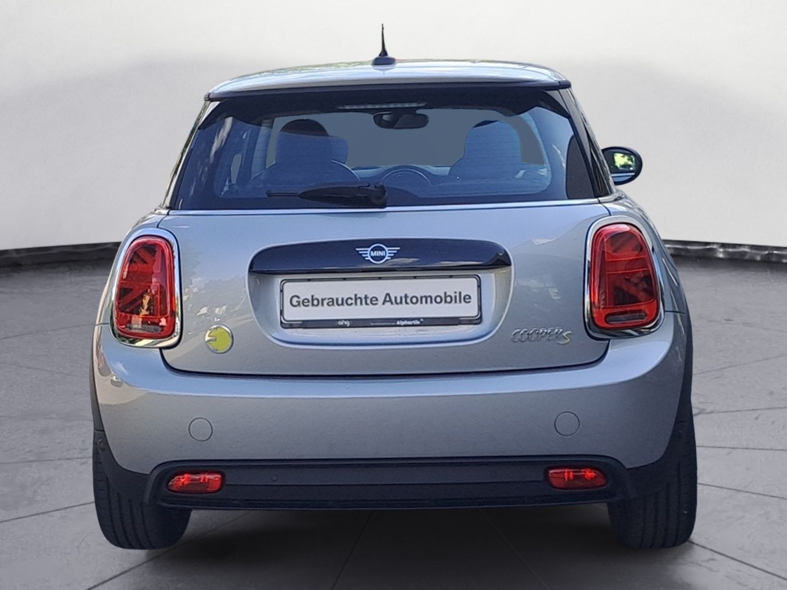 MINI Cooper SE Classic - Samsaru's Car Outlet