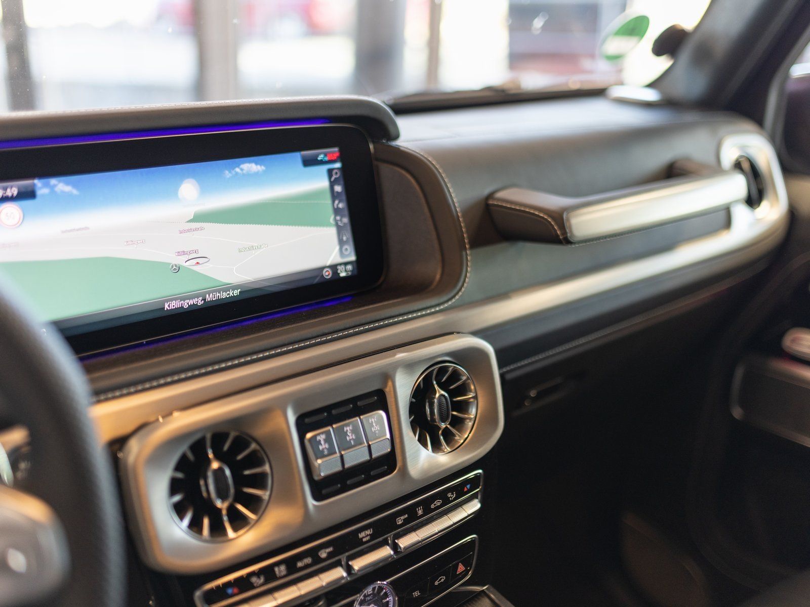 Mercedes-Benz AMG G 63 - Samsaru's Car Outlet