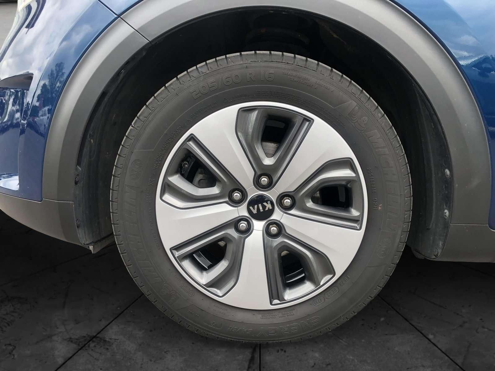 Kia Niro Vision 1.6 HEV DCT - Samsaru's Car Outlet