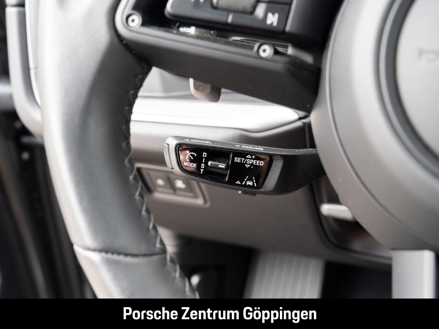 Porsche Cayenne E-Hybrid BOSE Panorama Rückfahrkamera