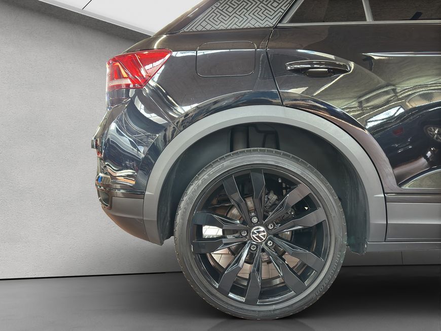 Volkswagen T-Roc 1.5 TSI DSG Black Style - Samsaru's Car Outlet