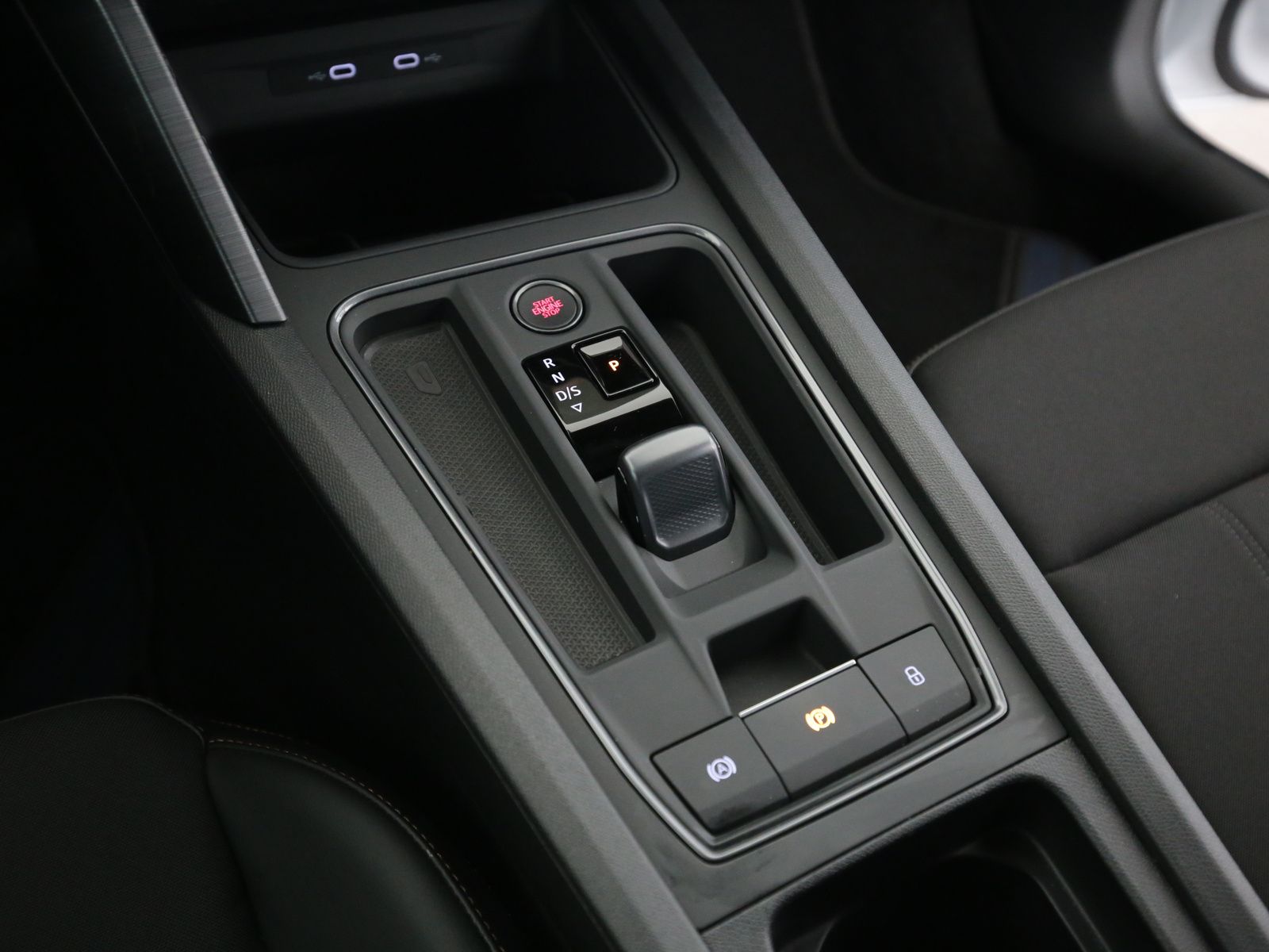 Cupra Leon Sportstourer 1.5eTSI 150 PS - Samsaru's Car Outlet