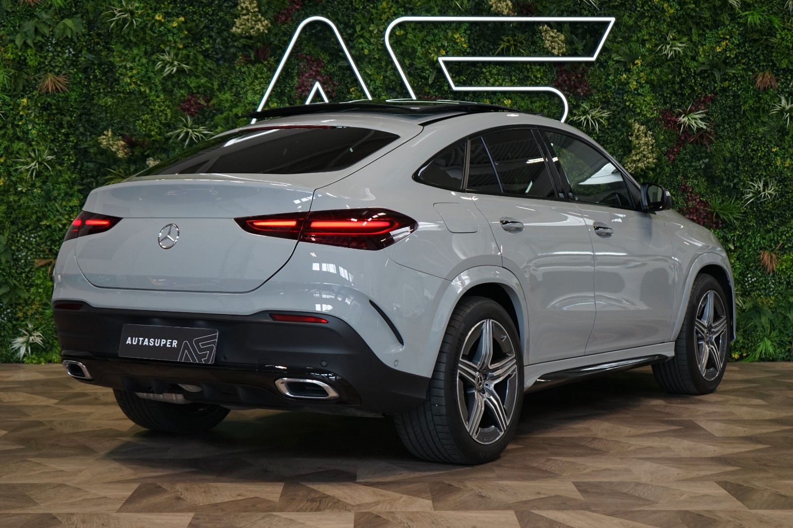 Mercedes-Benz GLE 450d*AMG*COUPÉ*AUX.HEAT*PANO*77.355€ NETTO