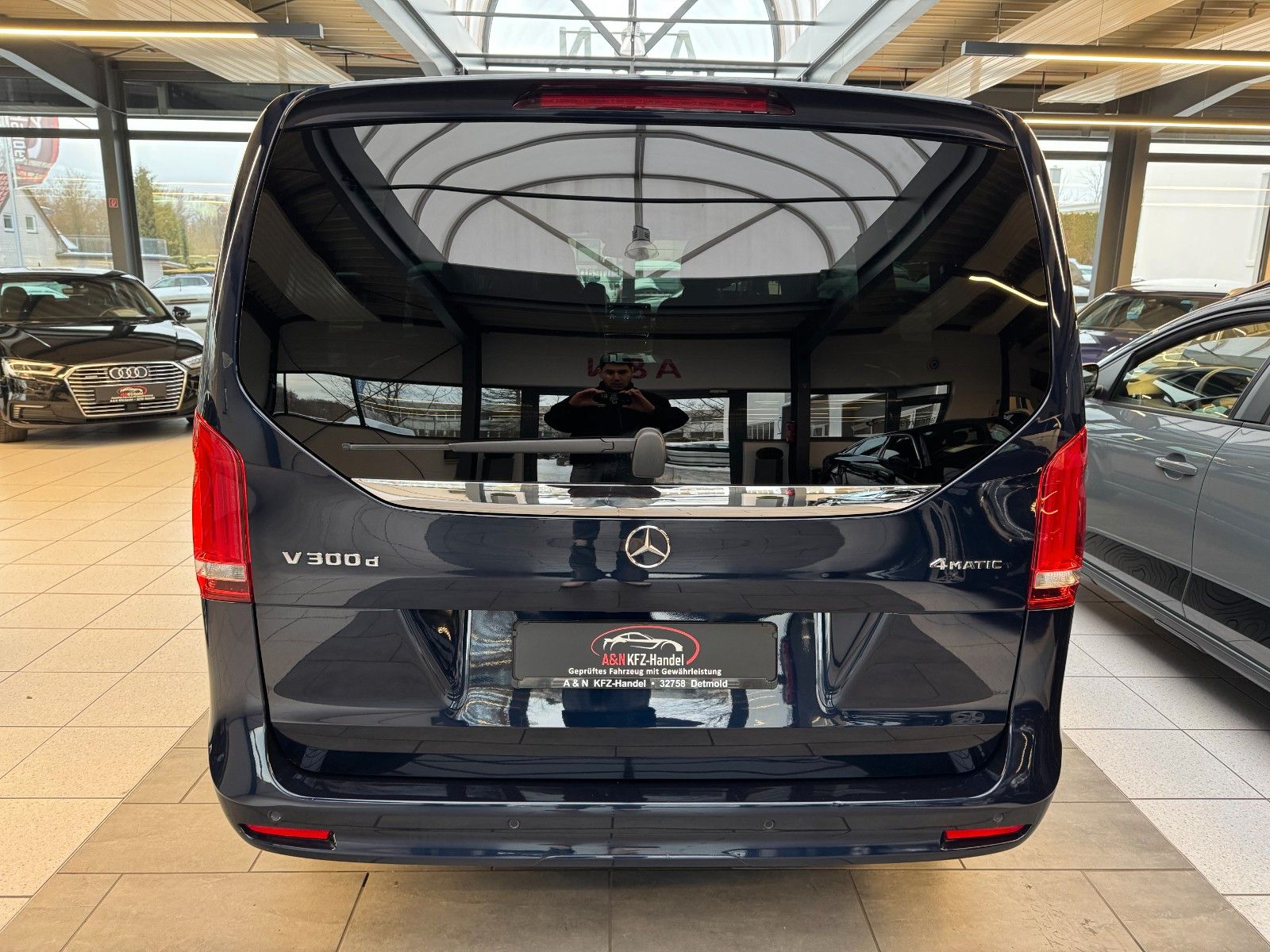 Mercedes-Benz V 300 d AVANTGARDE EDITION Lang