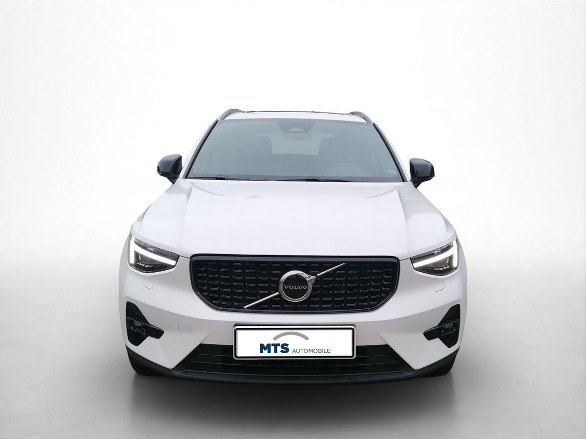 Volvo XC 40 B4 2WD Ultra Dark Aut. Pano Allwetter AHK