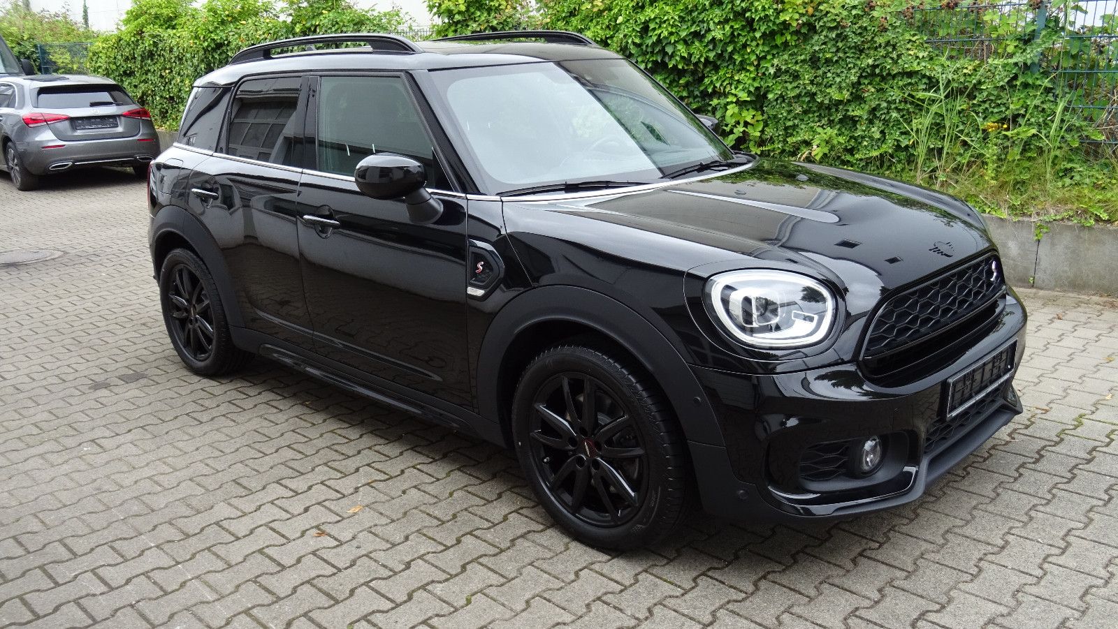 MINI Cooper SD Countryman JCW All4 - Samsaru's Car Outlet