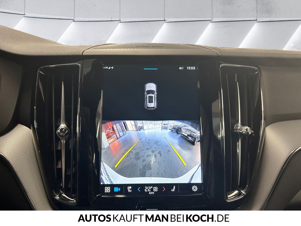 Volvo XC60 B5 AWD Plus Dark ACC BLIS AHK 4SHz VLED H&K