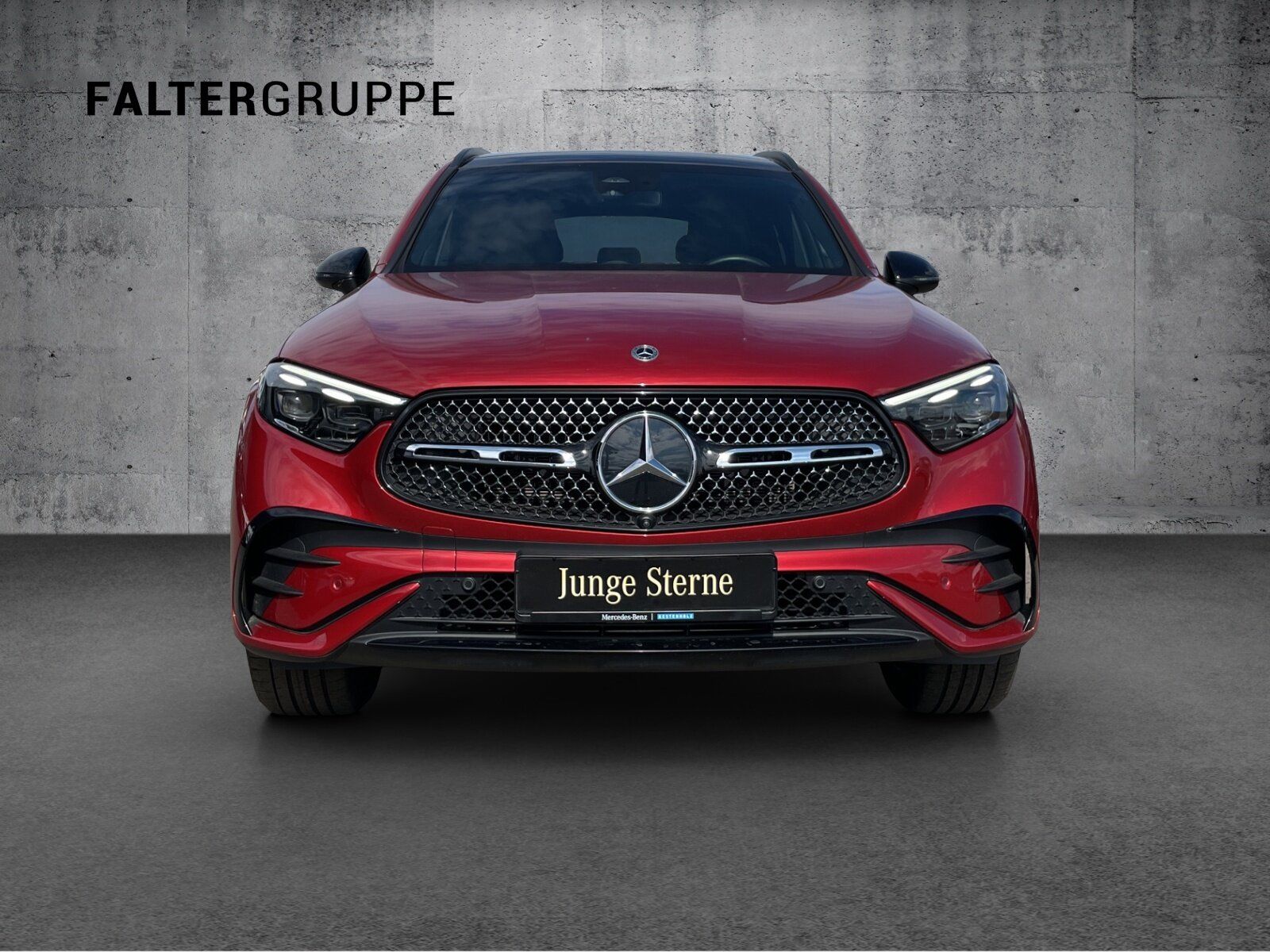 Mercedes-Benz GLC 300d 4M AMG+NIGHT+AHK+DISTRO+PANO+360+MEMORY
