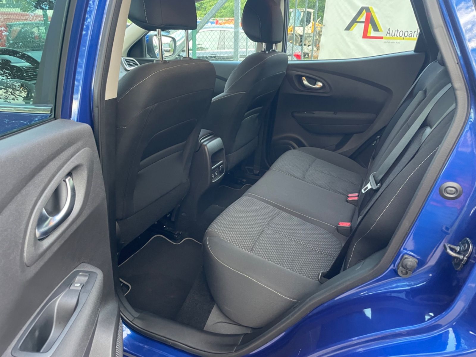 Renault Kadjar Business Edition 1.5 DCI - Samsaru's Car Outlet