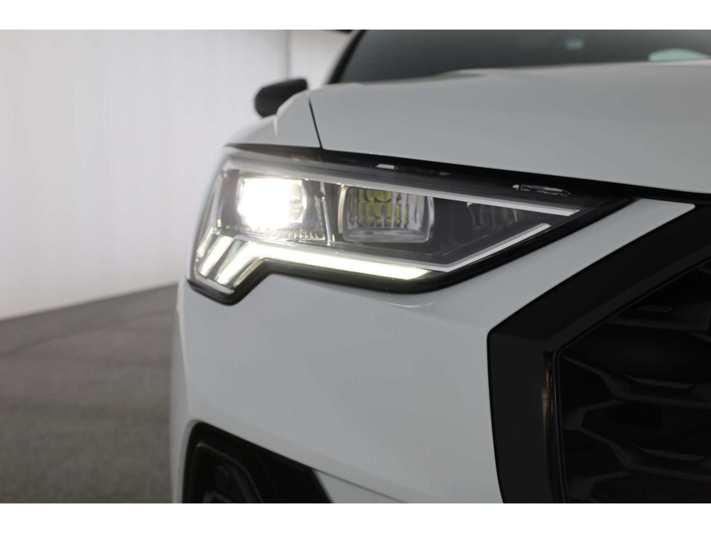 Audi Q3 Sportback 45 TFSI quattro - Samsaru's Car Outlet