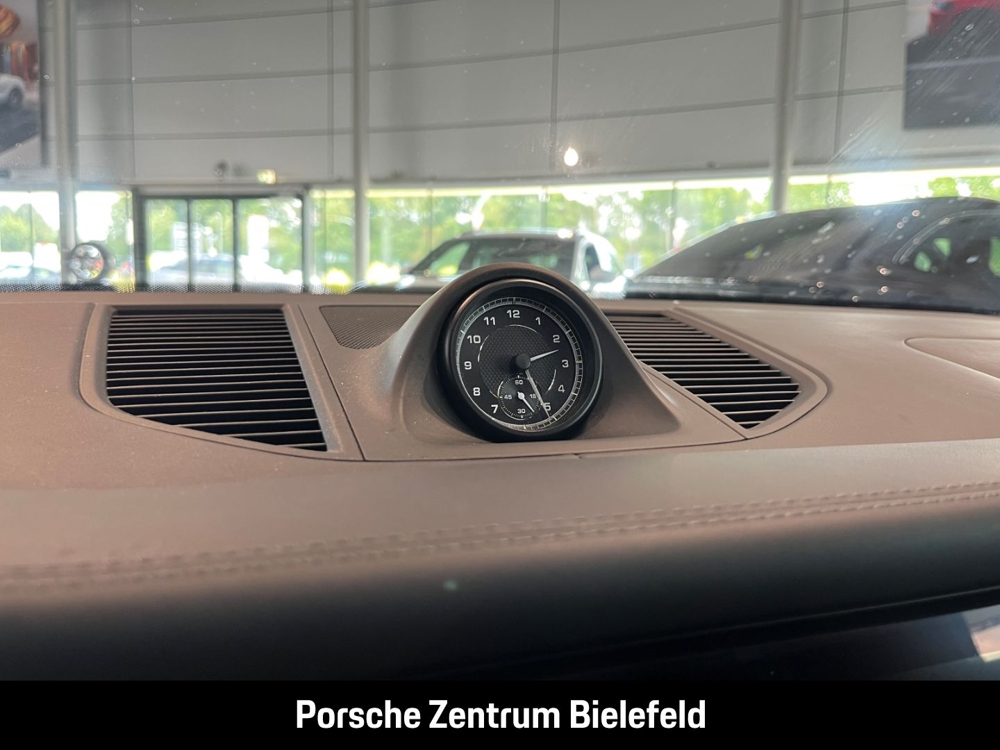 Porsche Macan S Luftfederung Panorama Rückfahrkamera LED