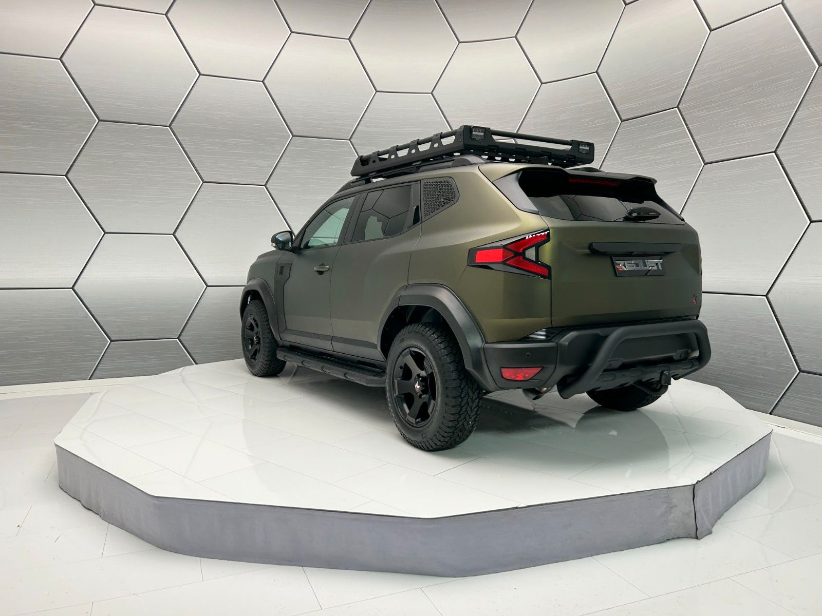 Dacia Duster Extreme TCe 130 4WD - Samsaru's Car Outlet