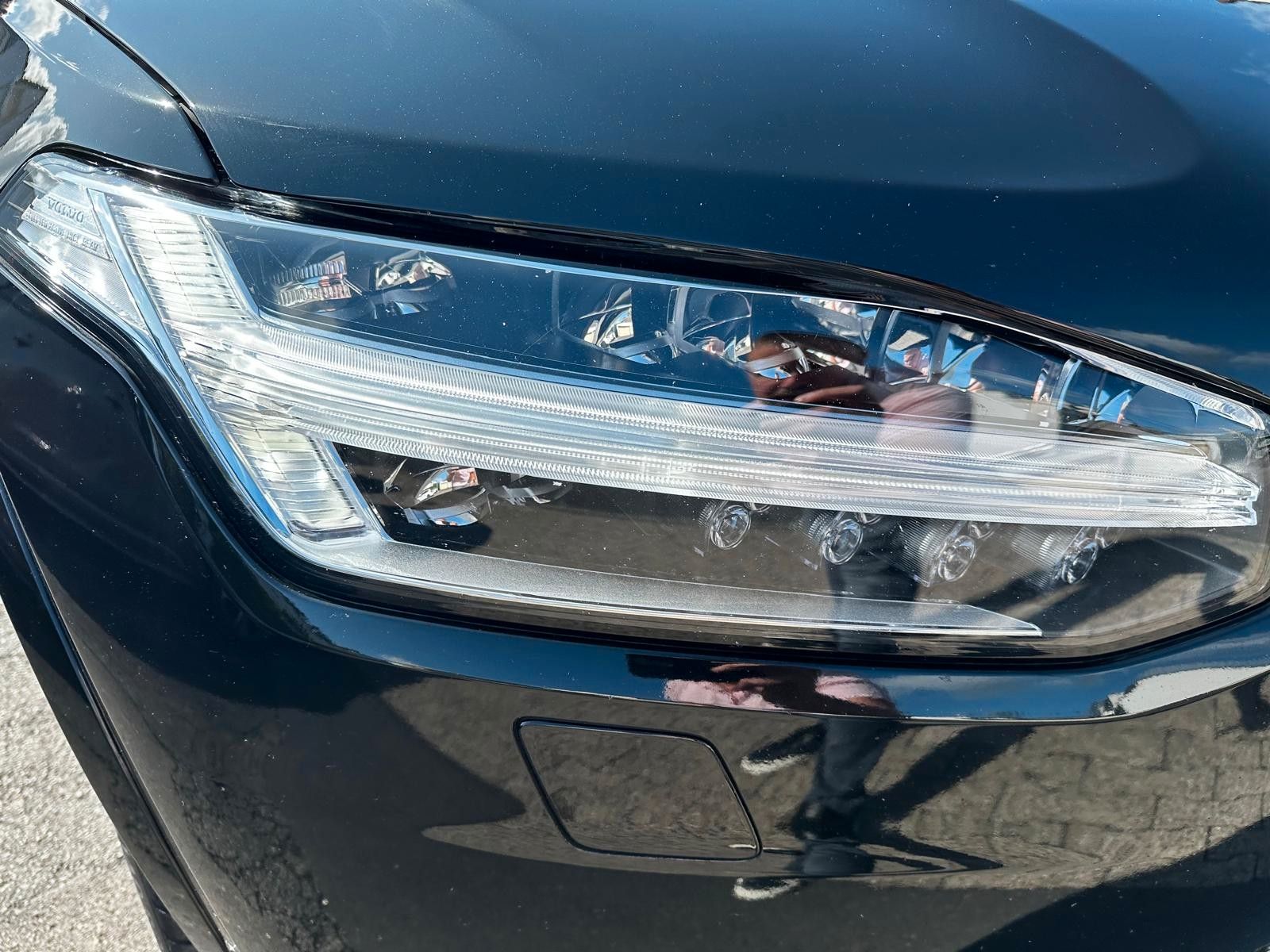 Volvo XC90 B5 AWD Ultimate 7-Sitz,AHK,360°,HUD,PANO