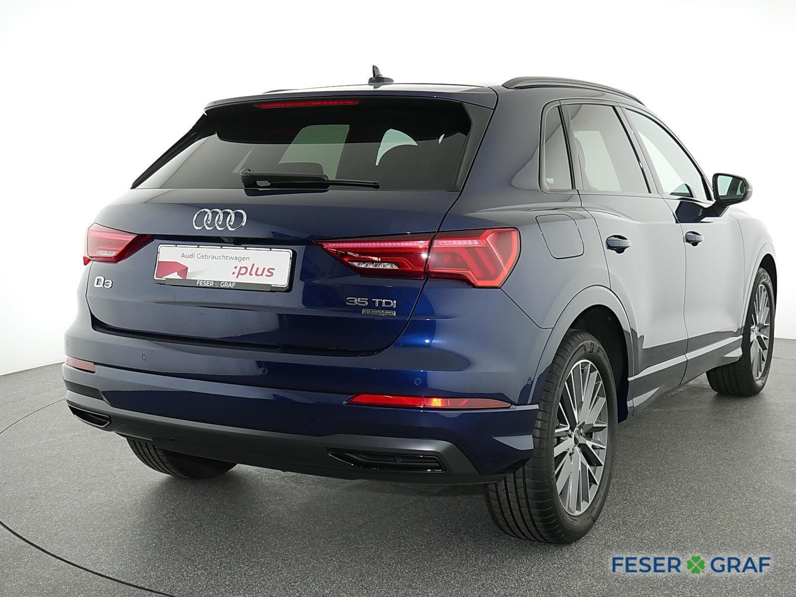 Audi Q3 35 TDI quattro S line - Samsaru's Car Outlet