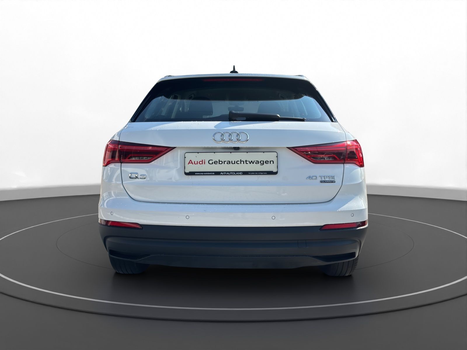 Audi Q3 40 TFSI quattro S tronic - Samsaru's Car Outlet
