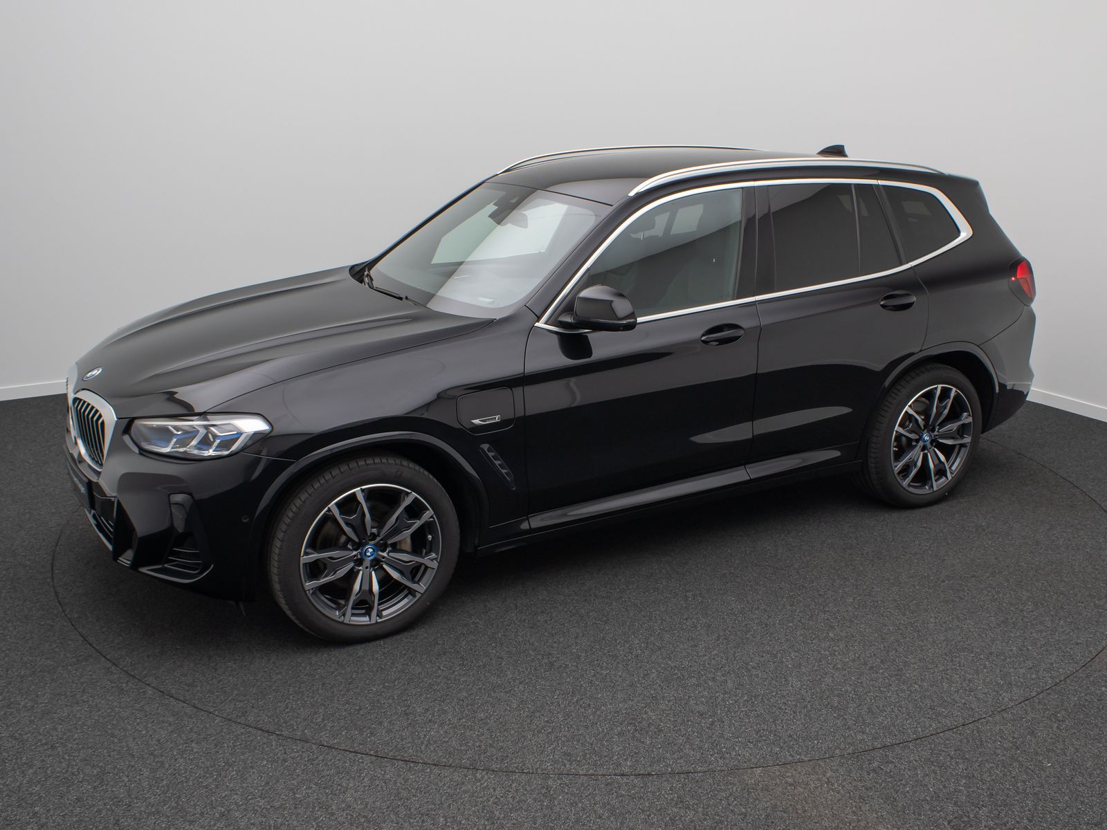 BMW X3 xD30e M Sport - Samsaru's Car Outlet